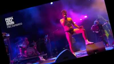 Mac Demarco breaks his ankles and fucking dies