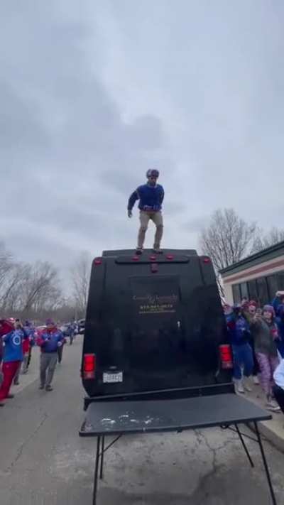 WCGW jumping onto a table.