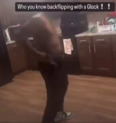 😂