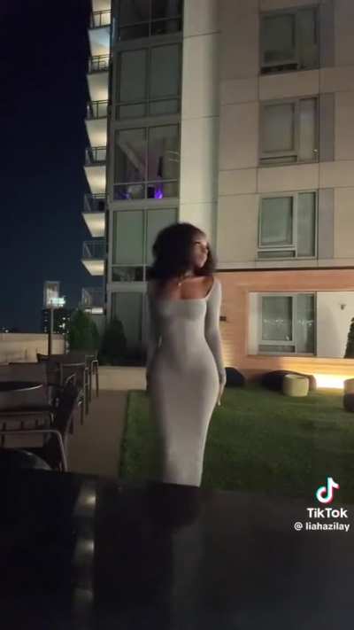 @lilhazilay