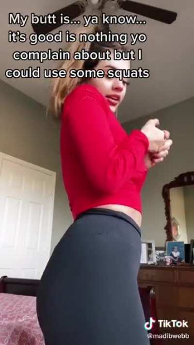 The leggings single handedly made her butt thick 😯