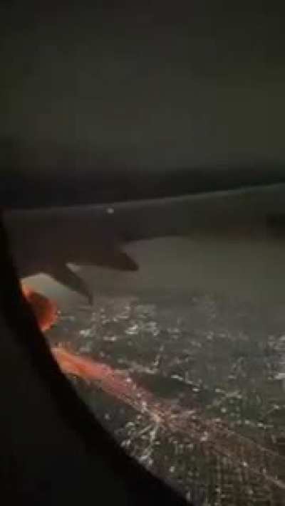 The turbine of a plane traveling from Mexico to the United States exploded today at midnight.