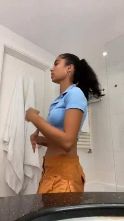 Hot slut