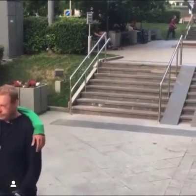 😂😂