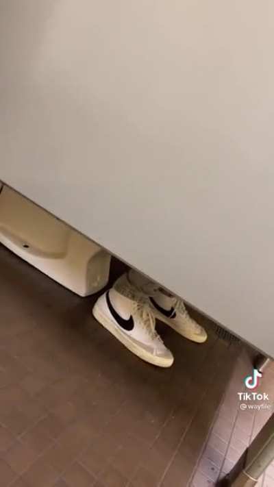 I would be signing my will if I were in that stall