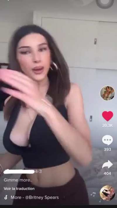Isn&rsquo;t she perfect ???