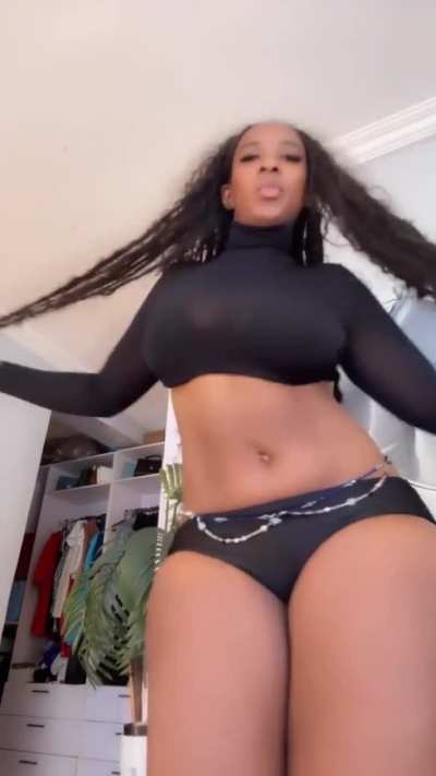 🖤🖤🖤🖤🖤