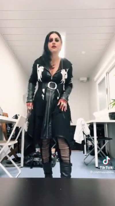 Cristina Scabbia like Magic👀🔥🖤🤘🏿