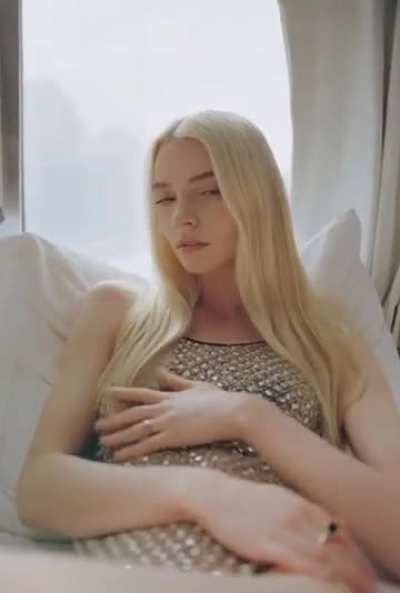 Hermosa Anya