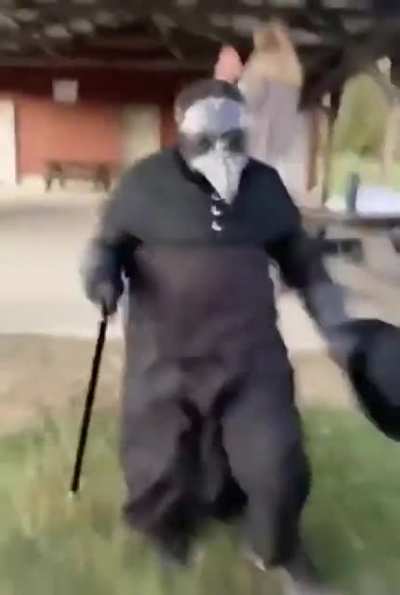 2022