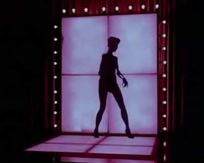 Now this is striptease!