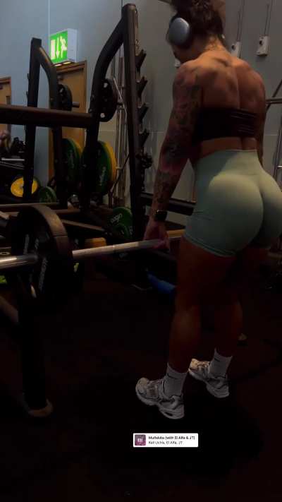 Anca Nicoleta Ward (@anca_ward_bikini_wellness_pro)
