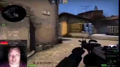 O cellbit jogando omori foi tipo isso: