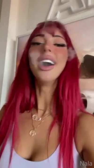 Moist🤤