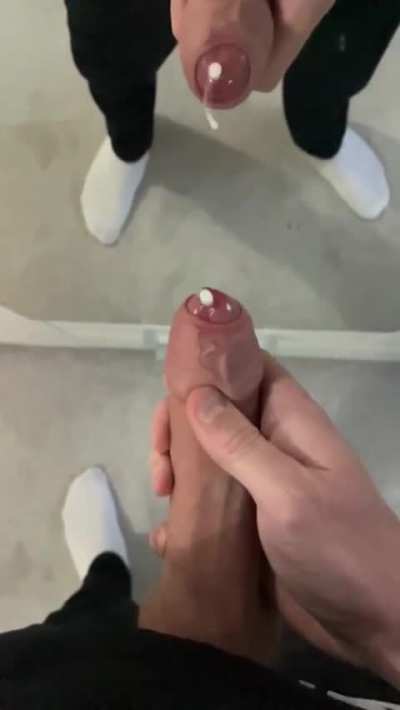 Slow mo cum