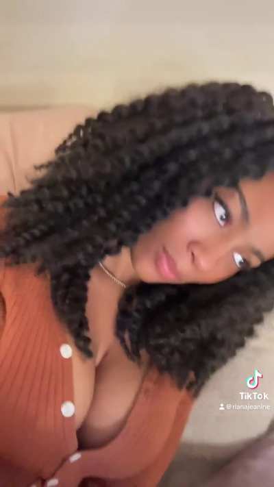 @rianajeanine