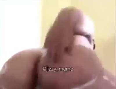 SHAKE THAT ASS DUDE SHAKE IT (oh you got an ass on you) THUGHUNRER VIDEO S 4K DOWNLOAD😍💕👹