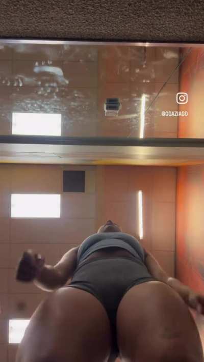 🤤