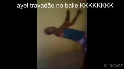 AYEL ESQUECE QUE ESTA EM LIVE É REVELA ALGO CHOCANTE