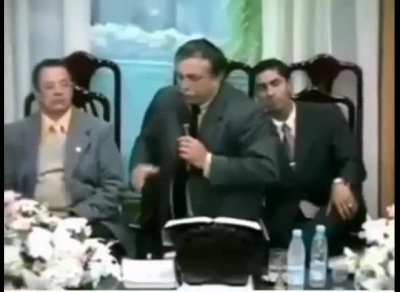 como este homem ainda n&atilde;o foi canonizado?