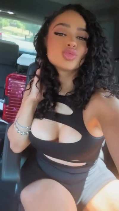 Goddess Tori