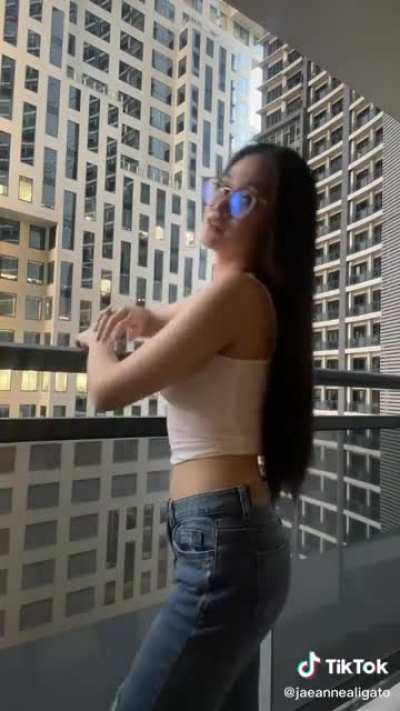 Jaeanne Aligato