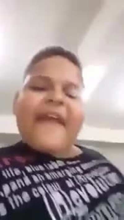 Juninho 123 fica puto ap&oacute;s adm falar que comeu a web-namorada dele