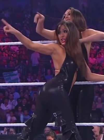 Nikki Bella