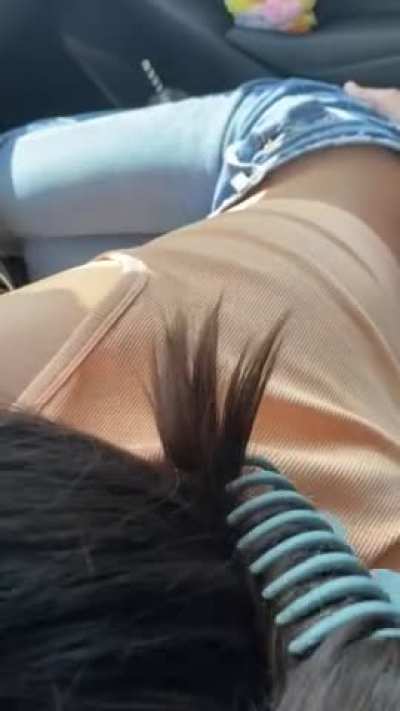 He paid for bubble tea so i sucked on his straw 🤭