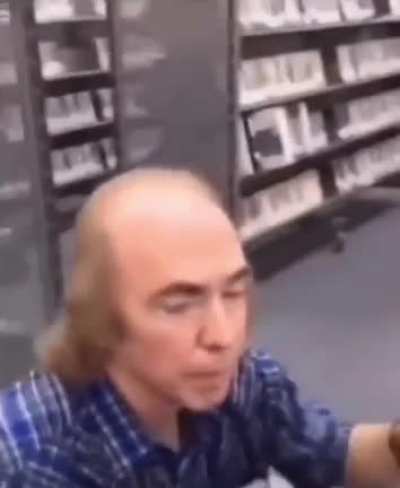 😧