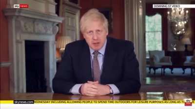 I asked the Prime Minister what his favourite weapon is in Apex Legends