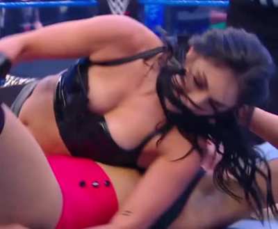 Sonya Deville