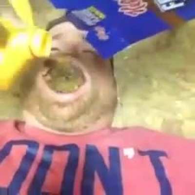 CUM