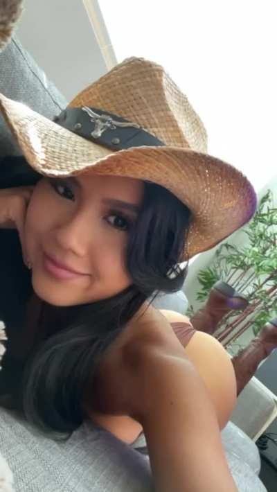 My first GIF 😘