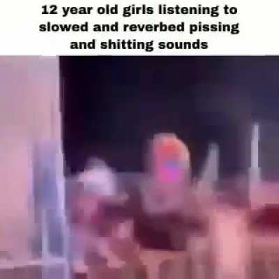 pibas de 12 escuchando sonidos de pis y popo lentos y con eco pal que no sabe idioma anglosajon
