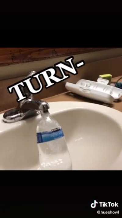 This water bottle