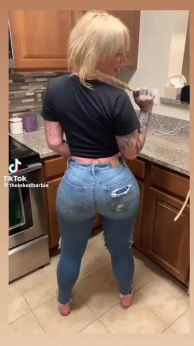 @theinkedbarbie
