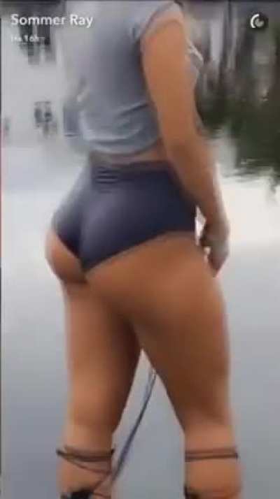 Sommer Ray