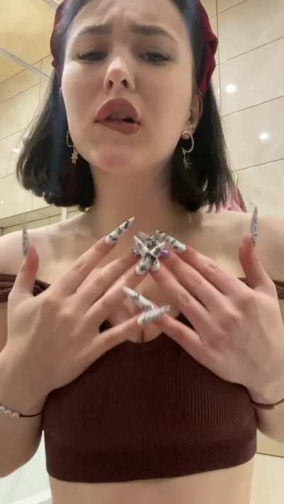 [drop]... I like to lick my lips while slapping my boobs