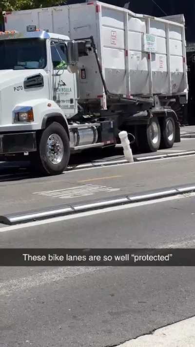 Valencia Bike Lane "Protection" Working Exactly as Designed