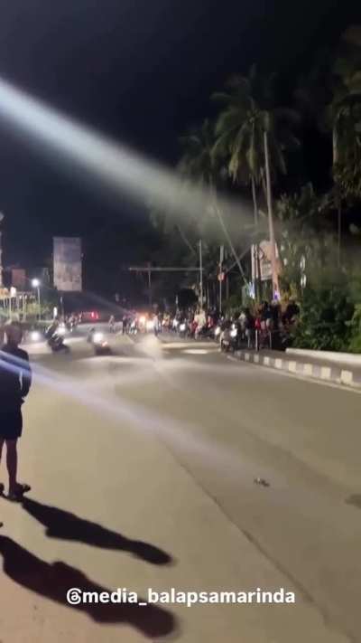 Macau Motorcycle GP at home: