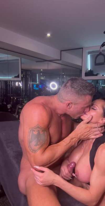 Sucking to kissing to sucking&hellip;😁😉