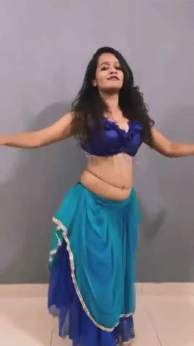 The way she grooves....