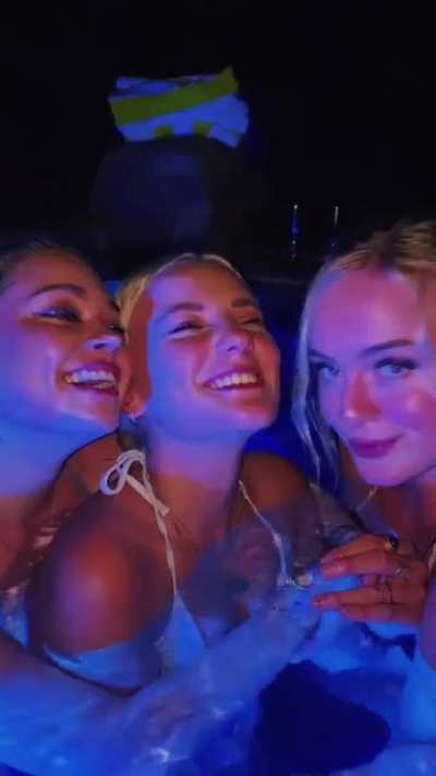 Night swim 1