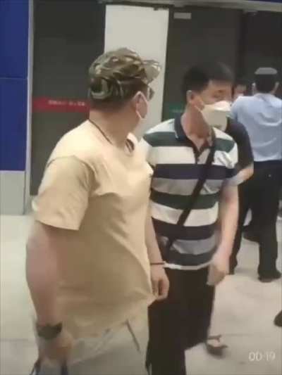 People in China trying to escape as IKEA Shanghai was getting full lockdown spontaneously due to COVID