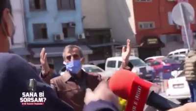 Abimiz i&ccedil;imin yağlarını eritti. İki tane de patlatmak lazım b&ouml;ylelerine