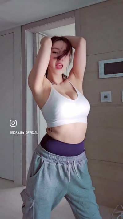 🦋