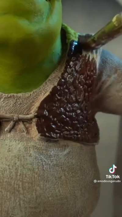 Sculpting Shrek