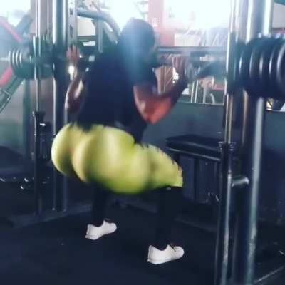 Analu Silva, sharpening her exesnutioner's axe