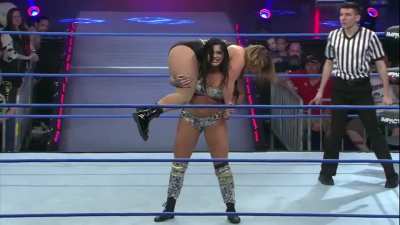 Katie Forbes fireman carries Jordynne Grace